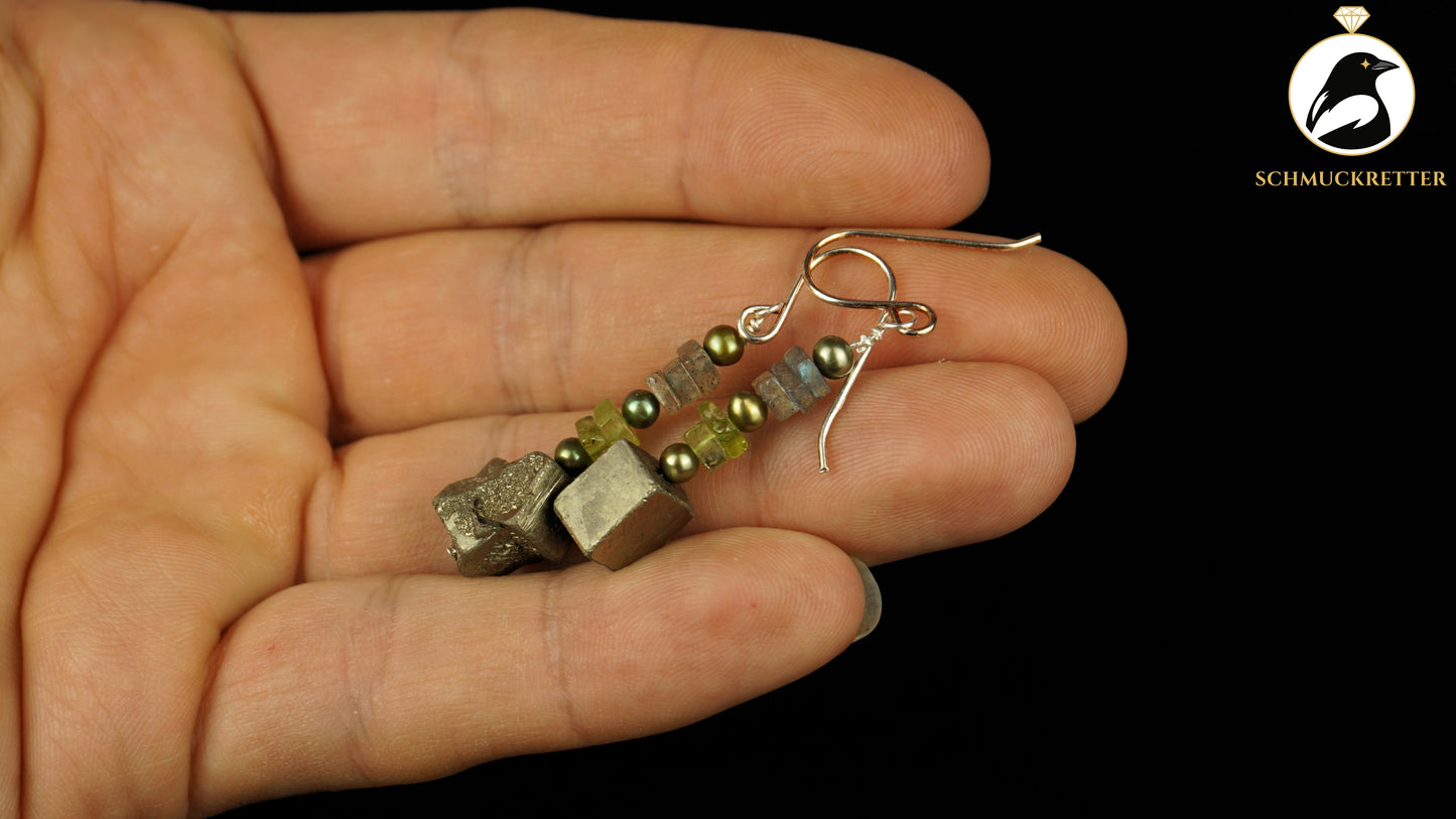 Ohrringe 'Koboldgold' aus 925 Silber - mit Perlen, Labradorit, Peridot und Pyrit