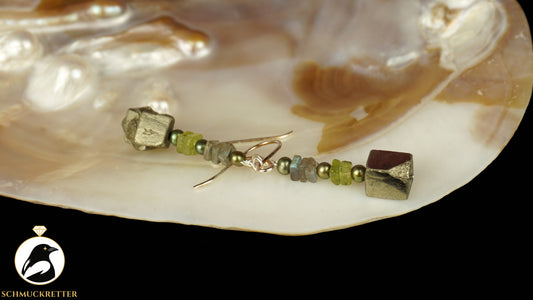 Ohrringe 'Koboldgold' aus 925 Silber - mit Perlen, Labradorit, Peridot und Pyrit