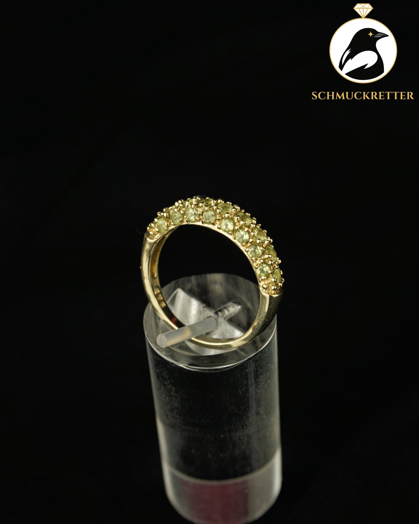 375 Gold Ring mit grünem Granat (Demantoid), Gr. 57