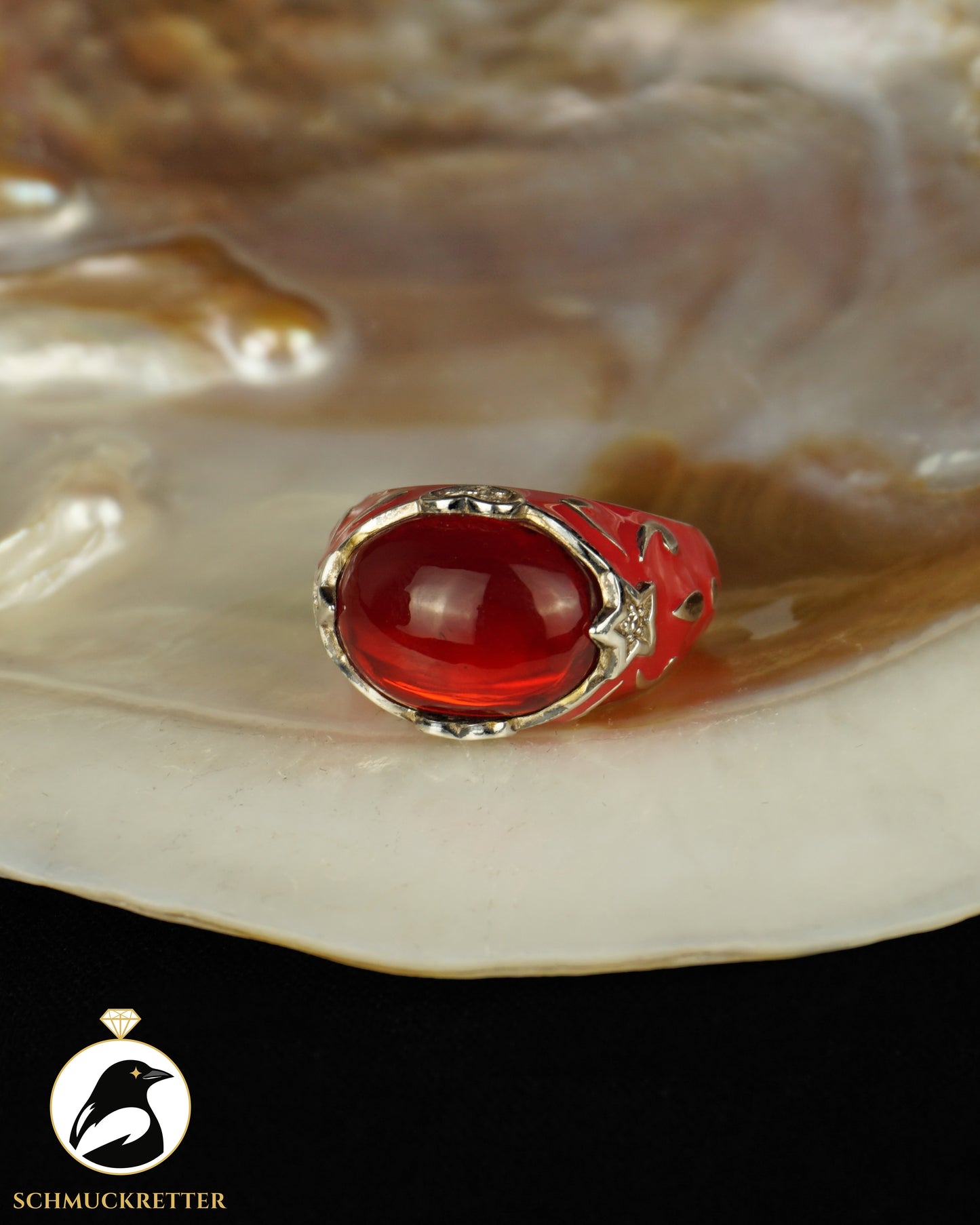 David Sigal: Ring aus 925 Silber mit rotem Stein & Emaille, Gr. 60