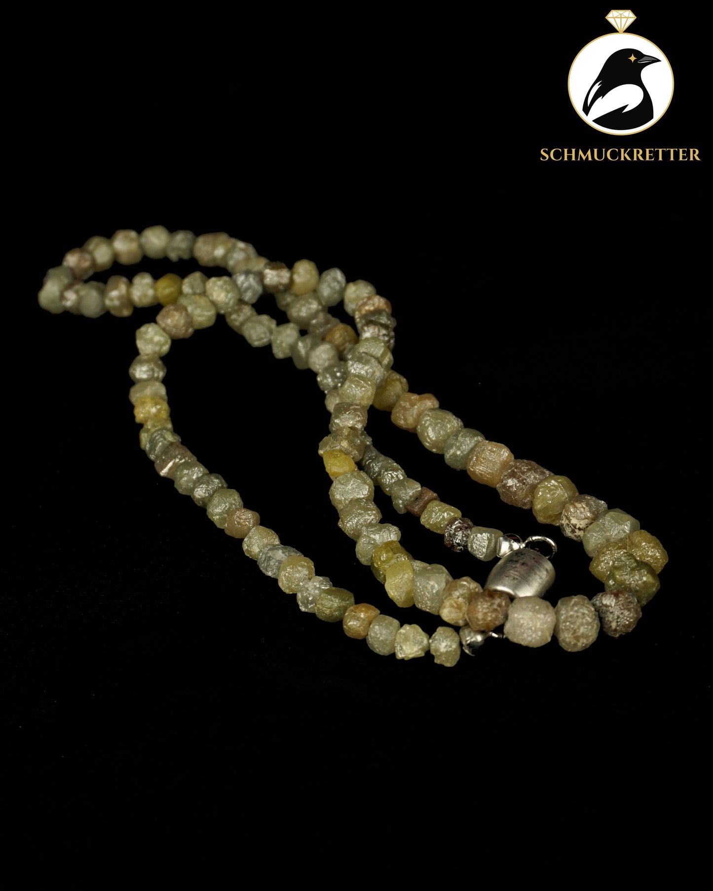 Rohdiamant-Collier mit Verschluss aus 585 Weißgold - rund 100ct!