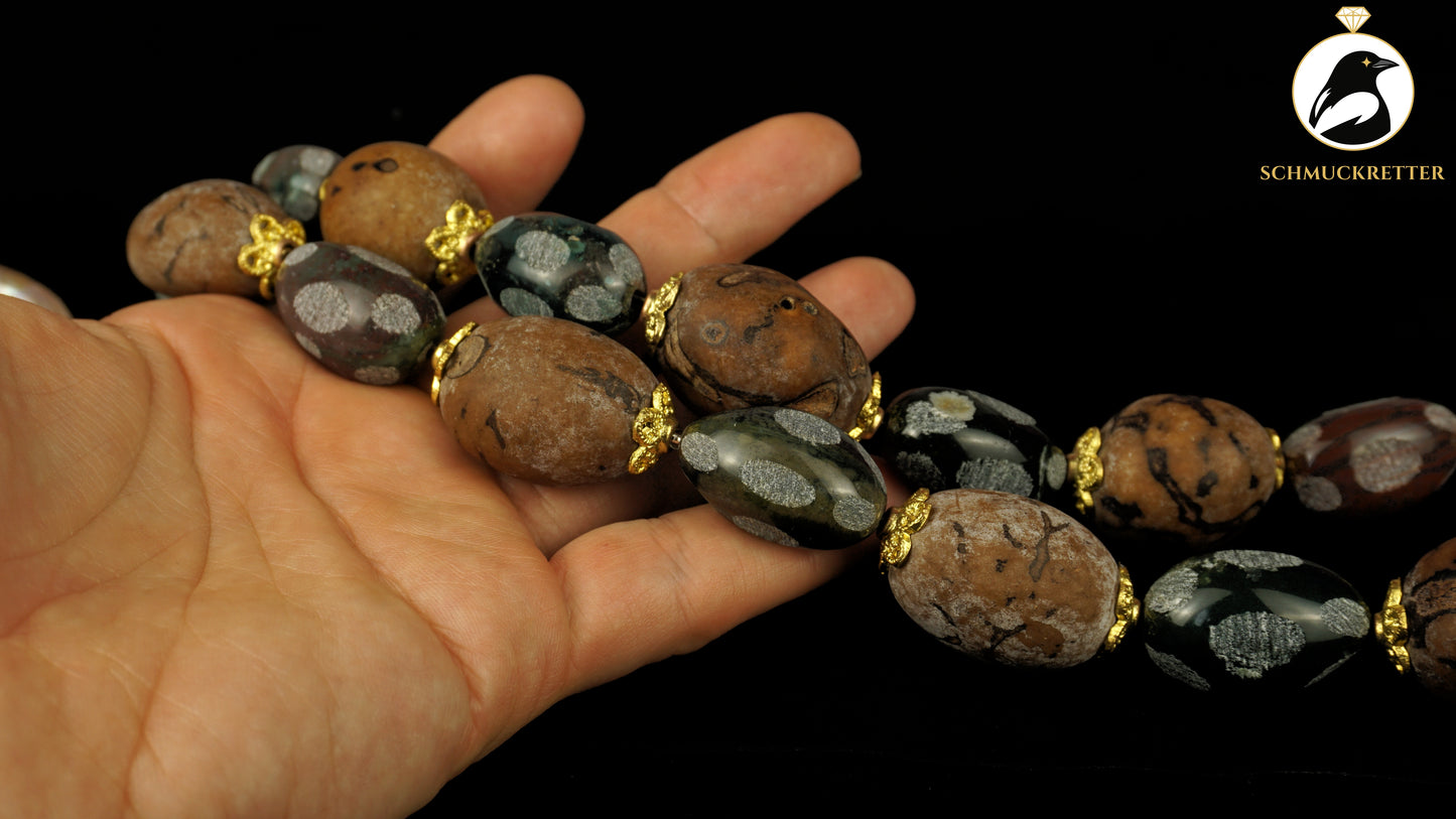 Kette 'Dschungelmond' - mit sandgestrahltem Achat & Nüssen, SALE