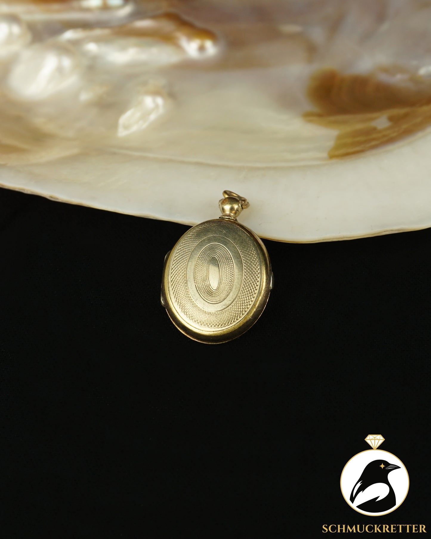 Antikes Medaillon mit Guilloché-Muster | Vergoldet / Gold Double | um 1900