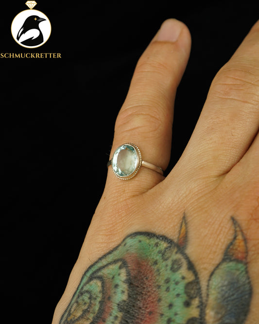 800 Silberring mit hellblauem Glas | (oval) ca. 1940–1950, Gr. 49, 51 & 52