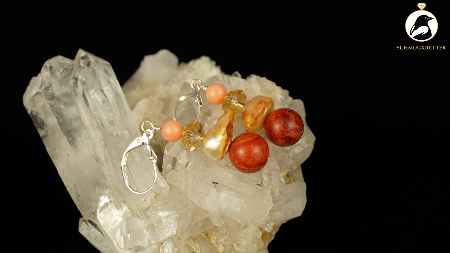 Ohrringe 'Korallenbucht' aus 925 Silber - mit Korallen, barocker Perle & Glasstein